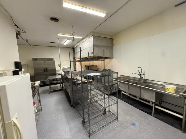 Prep kitchen and wash area